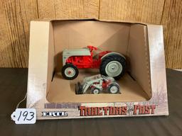 Ford 8N Tractors of the Past Set