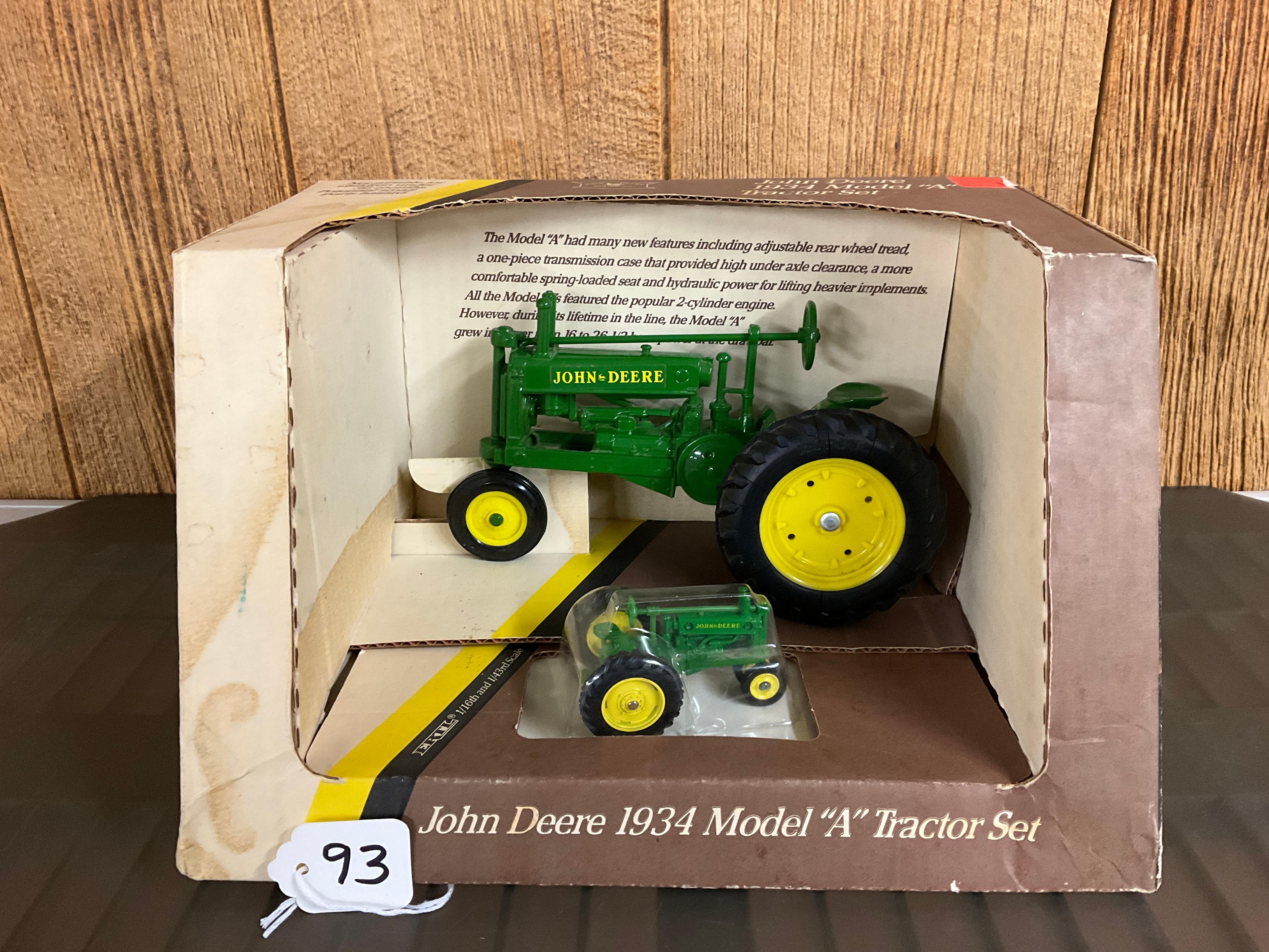 1934 JD M A Tractor Set