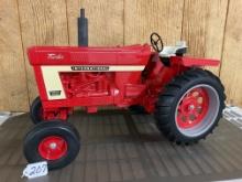 IH 1066 Turbo Tractor 1/8 scale - Signed Joe L Ertl