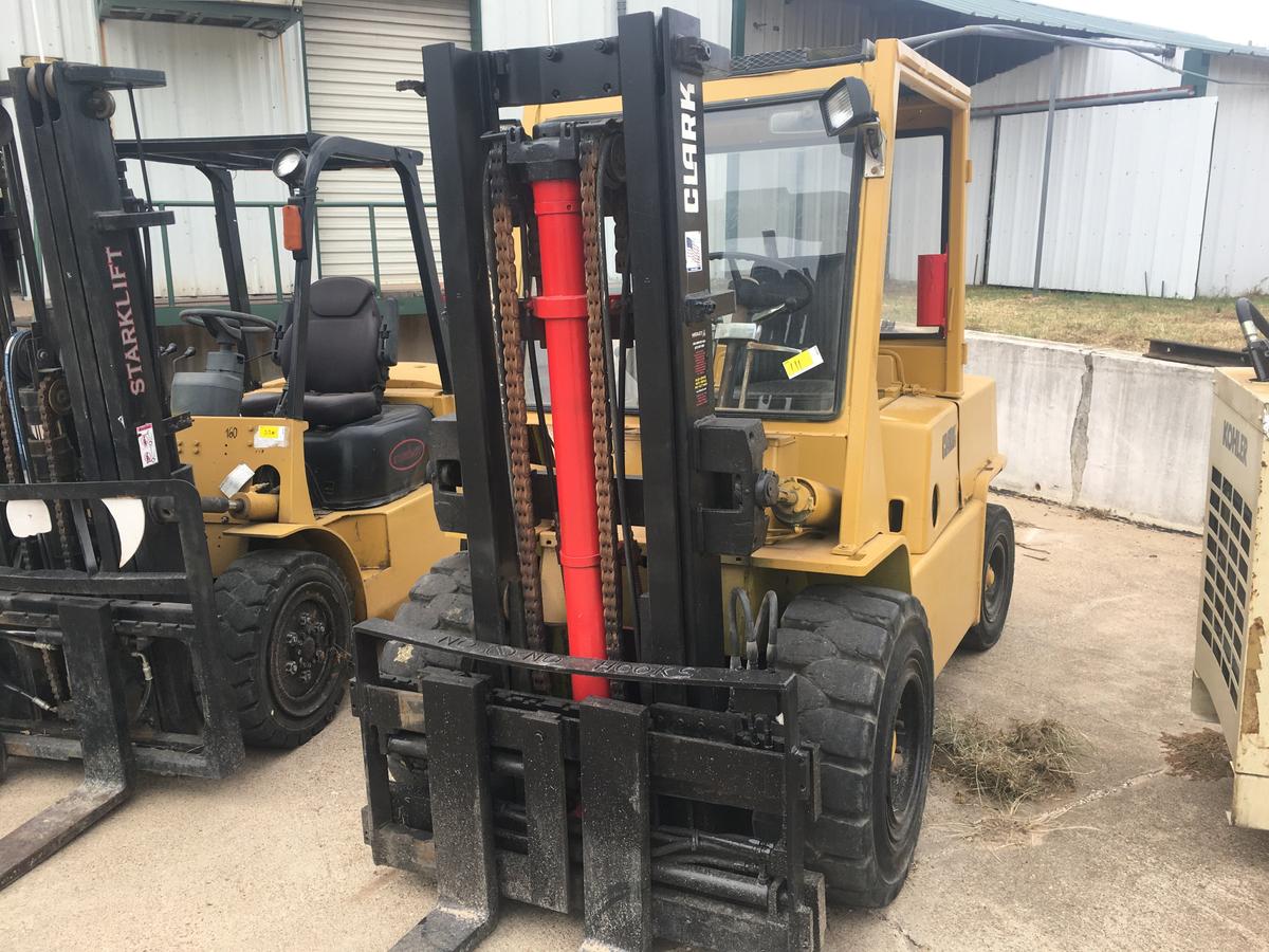 Clark 10,000lb Forklift