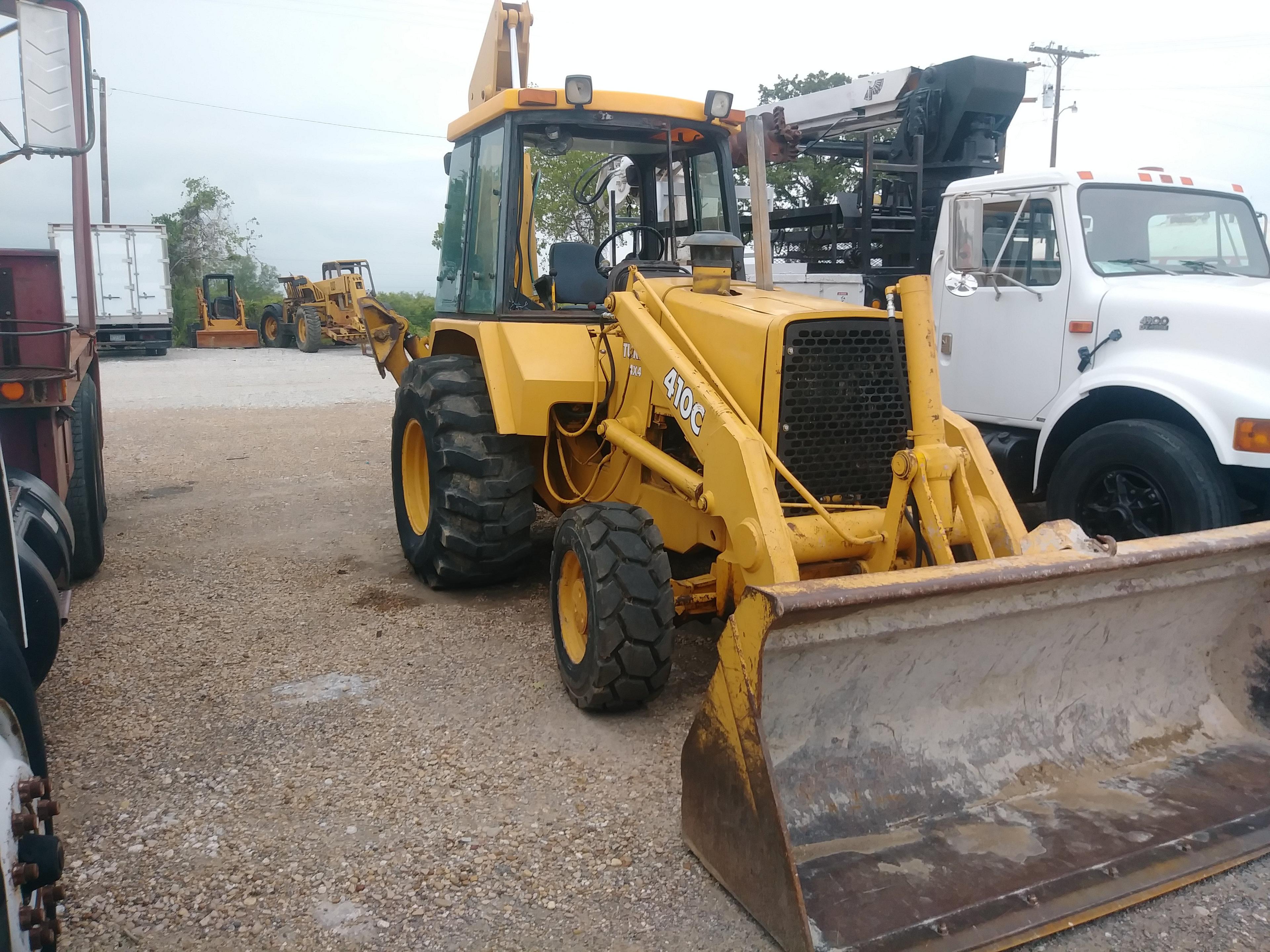 1990 John Deere 410C Backhoe