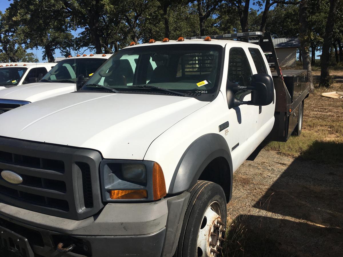 2005 Ford F550 Crew Cab Flatbed