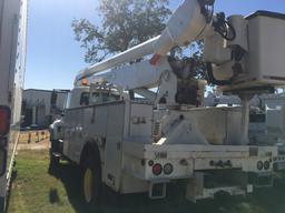 2006 International 7300 4x4 Bucket Truck