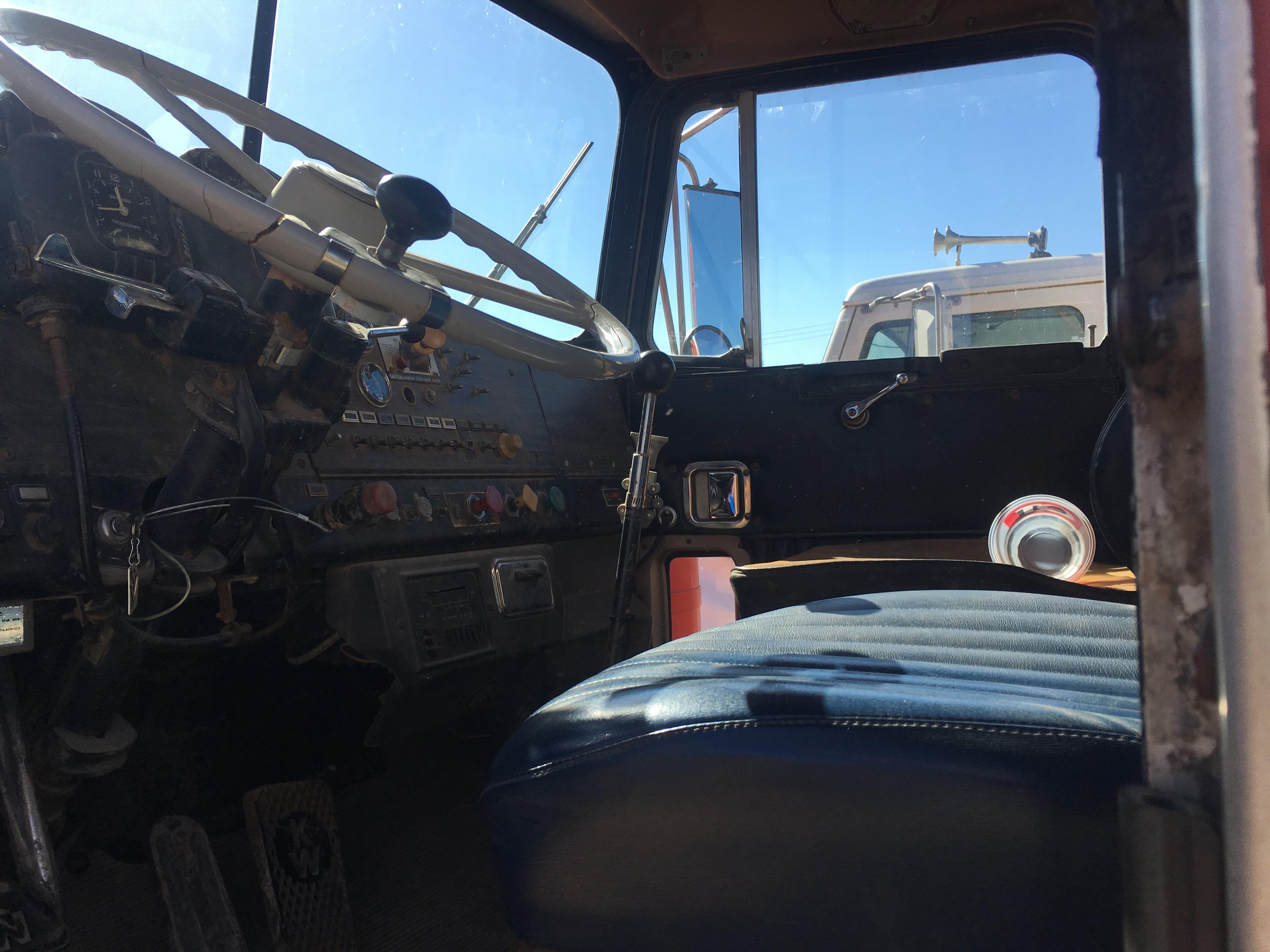 1982 Kenworth W900 Water Truck