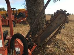 2005 Ditch Witch RT40 Trencher