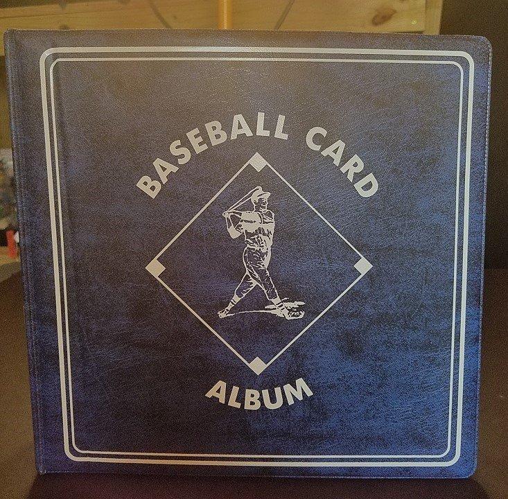 Upper Deck 1989 Baseball Card Collection in Protective Sheets - in 3" three ring binder