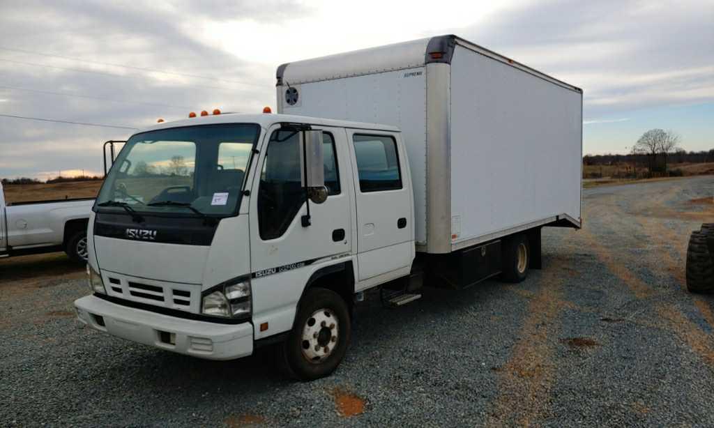 2006 Isuzu 5.2L Diesel NPR HD