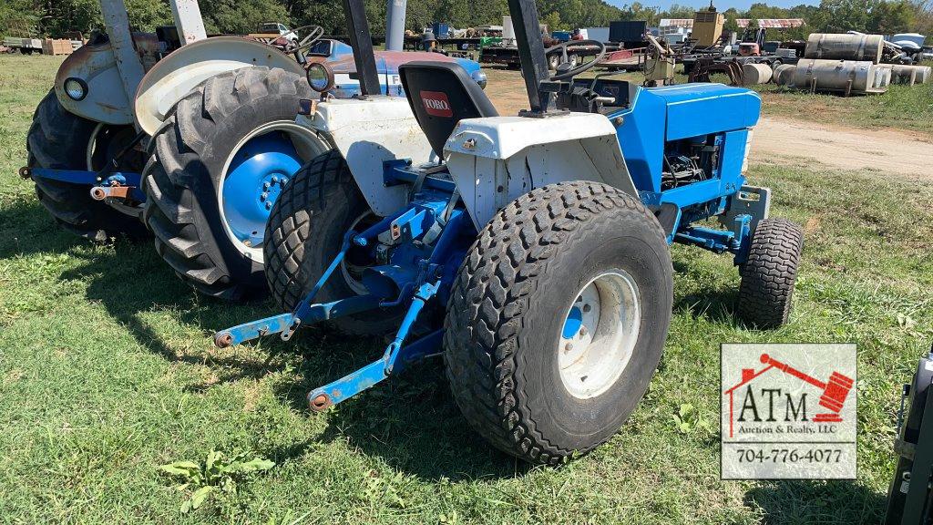 Ford 1720 Tractor