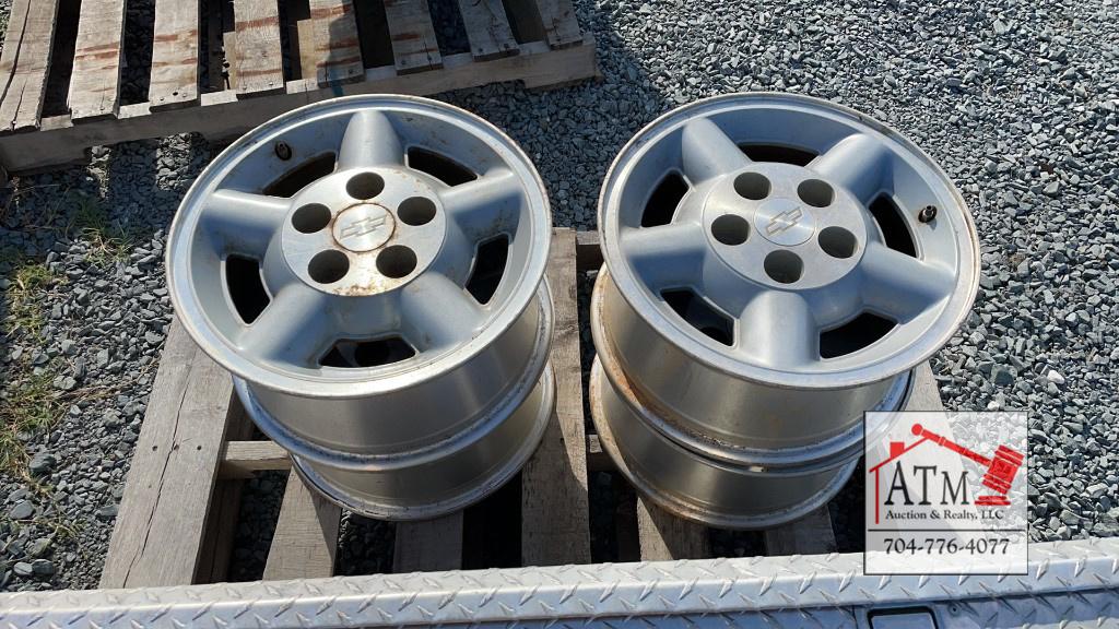 (4) 5 Lug Chevrolet Wheels