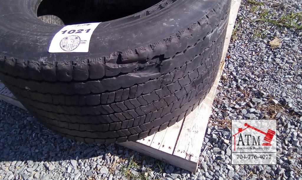 445/50R22.5 Tire