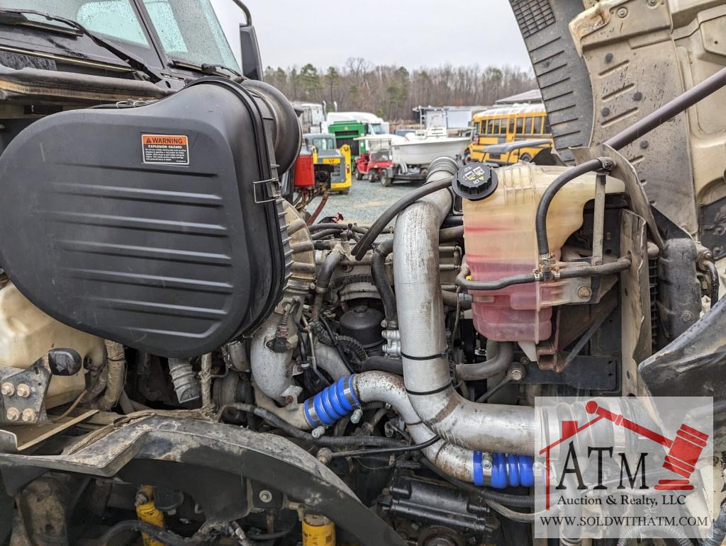 2014 Caterpillar CT660 Dump Truck