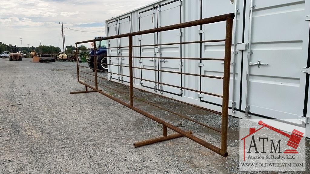 Continuous 24' Livestock Fence Panel Free-standing