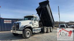 2013 Mack Granite Dump Truck