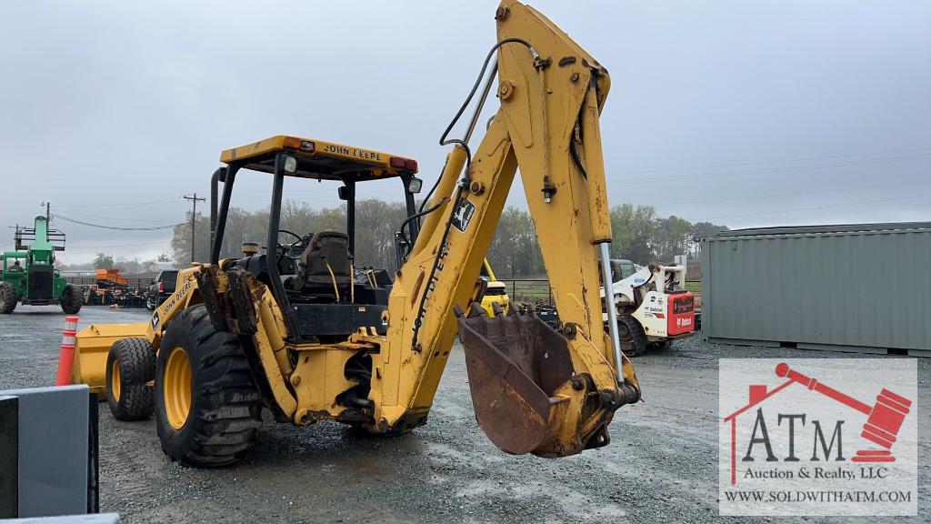 John Deere 410C Loader Backhoe