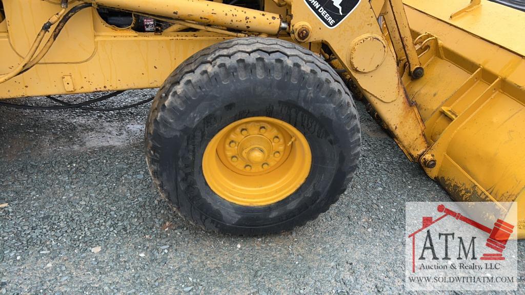 John Deere 410C Loader Backhoe