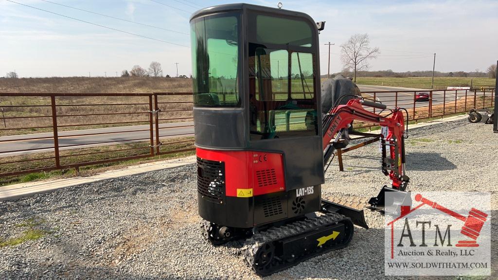 NEW Mini Excavator LAT-13S w/ 16" Bucket