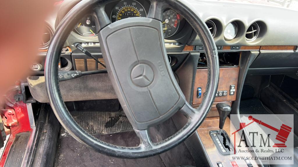 1986 Mercedes-Benz 560SL