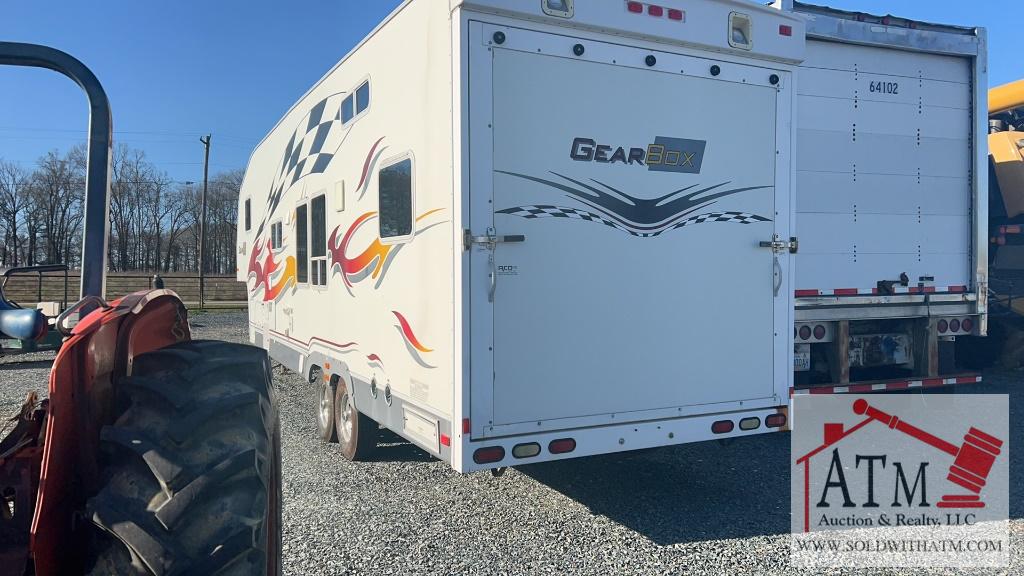 2007 Fleetwood Gear Box Toy Hauler Camper