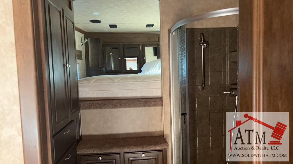 2019 Sundowner Pro-Grade Toy Hauler Camper