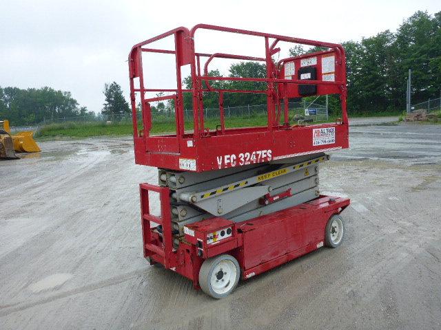 2008 MEC 3247ES Electric Scissor Lift