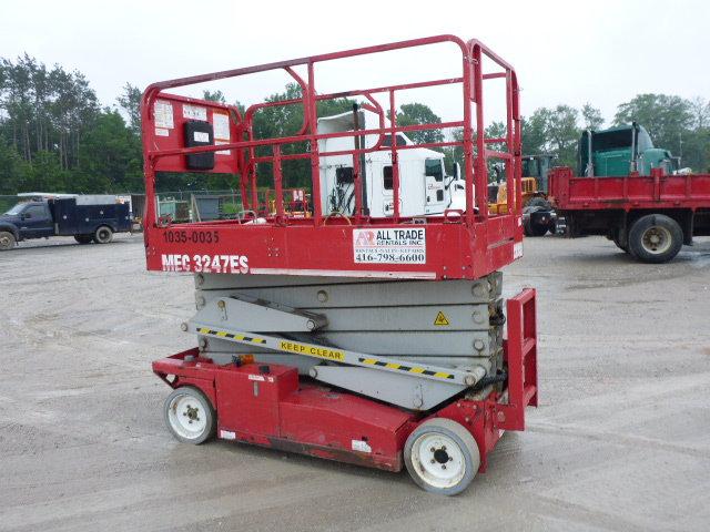 2008 MEC 3247ES Electric Scissor Lift