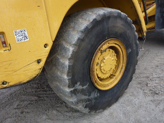 2004 Caterpillar 725 6x6 Articulated Dump Truck