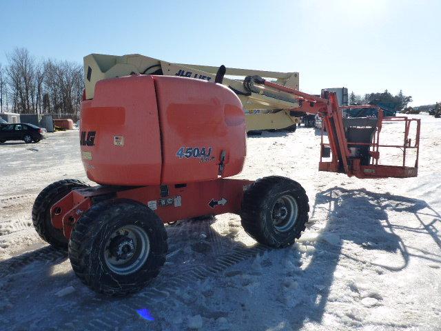 2007 JLG 450AJ Series II Articulated 45 Ft 4x4 Boom Lift