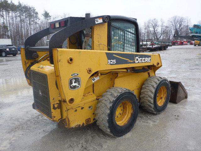 2008 John Deere 325 Skid Steer