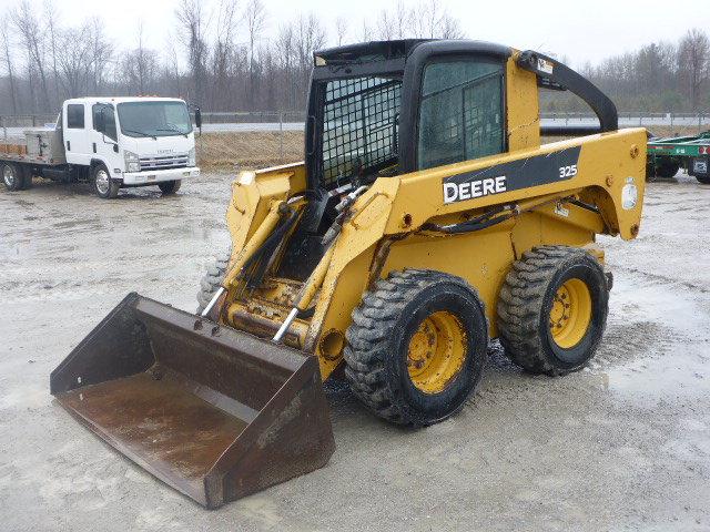 2008 John Deere 325 Skid Steer