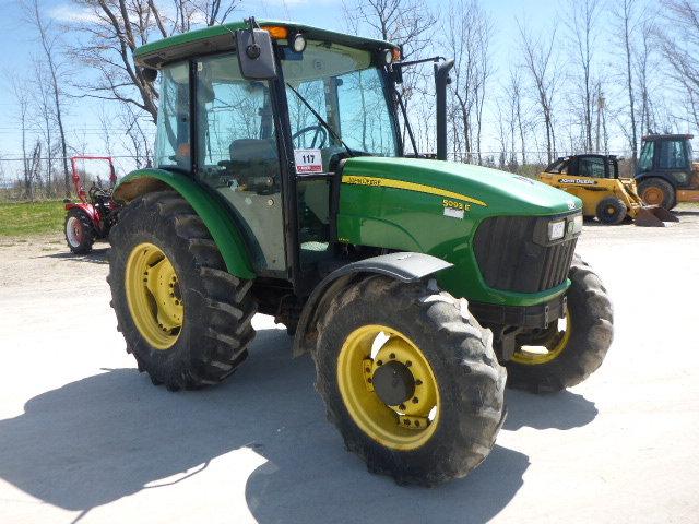 2011 John Deere 5093E MFWD Tractor