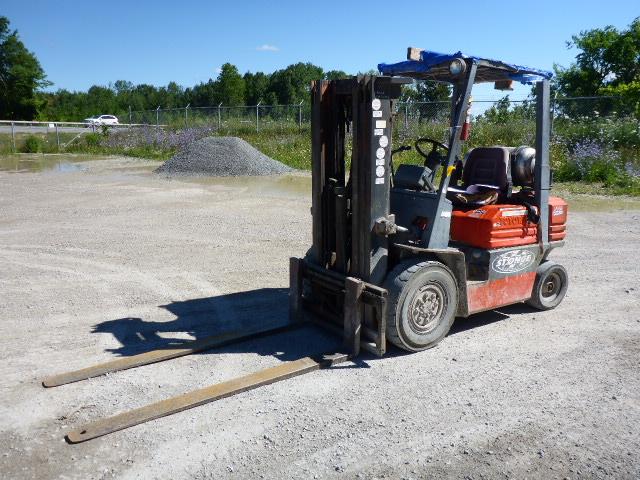 Toyota 425F25 4,700 Lb Forklift