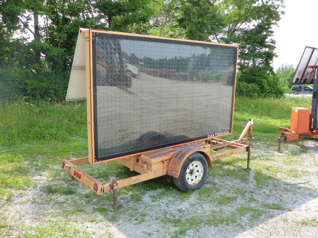 2004 Daktronics VP1000 Portable Solar Powered S/A Sign Board