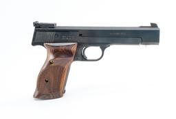 Smith & Wesson Model 41 Semi Auto Pistol .22LR