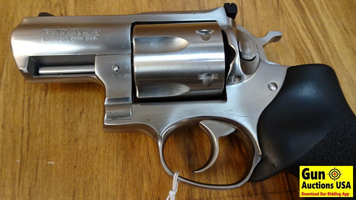 Ruger SUPER REDHAWK ALASKAN .44 MAGNUM Revolver. Like New. 2.5" Barrel. Shiny Bore, Tight Action Thi