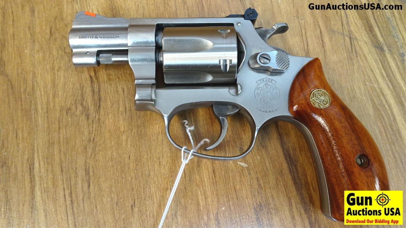 S&W 651-1 .22 M.R.F. Magnum Stainless Revolver. Excellent Condition. 2" Barrel. Shiny Bore, Tight Ac