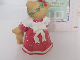 Cherished Teddies Enesco 1995 Figurine 141186. Amanda Here's Some Cheer To Last The Year. NIB.