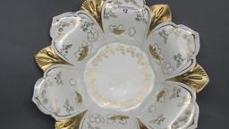 UM RSPrussia 11" bowl w/ gold domes & pond lily's