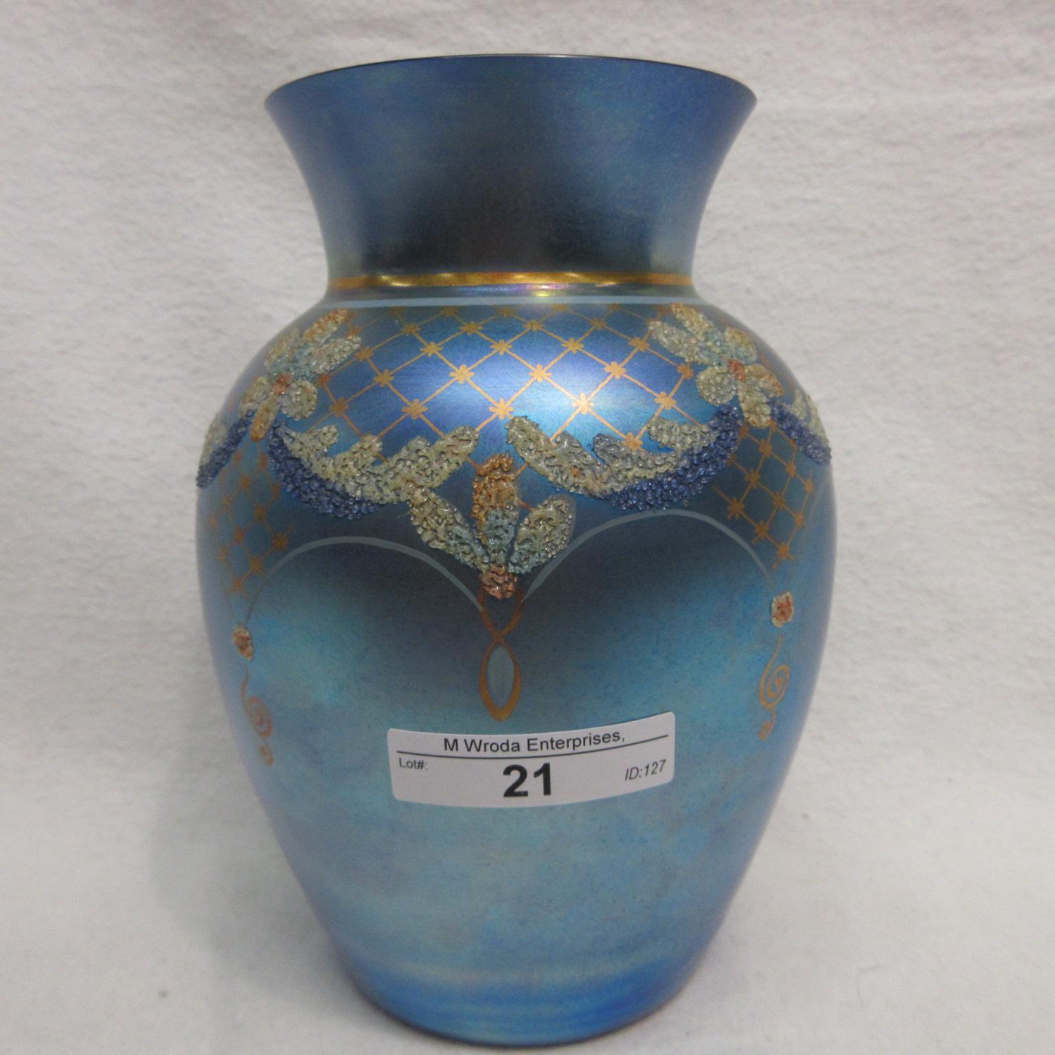 Fenton 7" HP Favrene Vase