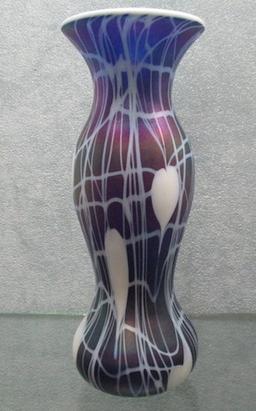 Imperial Freehand 8.75"� iridized cobalt crystal Leaf & Vine vase w/ snow c