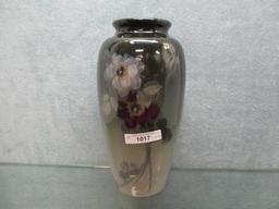 Weller 9.25" � Etna Floral vase w/ Knock-out Rose decor. No crazing. Good L
