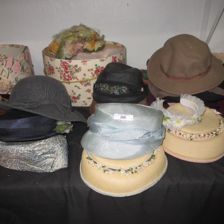 1920's & 1930's ladies hats-selling choice This lot is NOT available for Pr