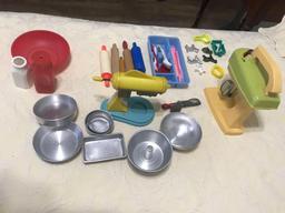 Vintage Children kitchen items