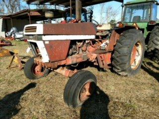 Case 1490 tractor