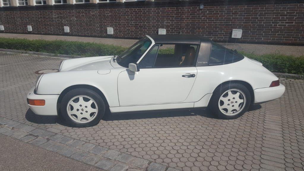 Porsche 911 (964) Carrera Targa