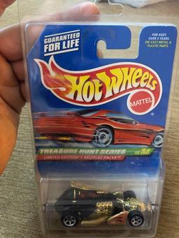 Hot Wheels Treasure Hunt Saltflat Racer