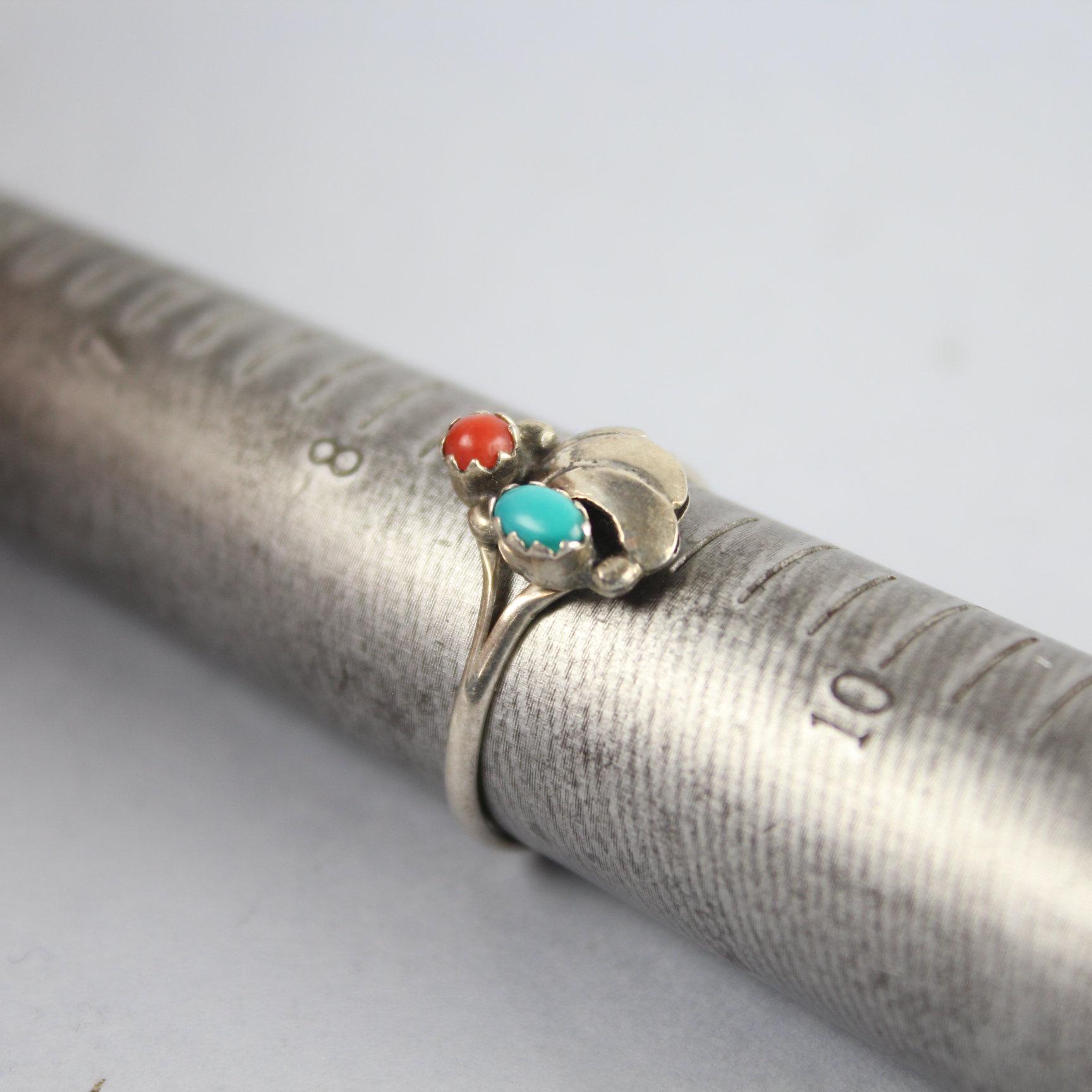Vintage Sterling Silver Navajo Turquoise & Coral Ladies Ring Sz 9