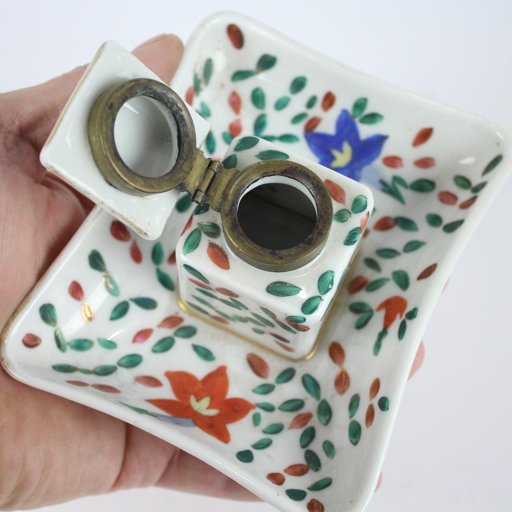 Hand Painted Vintage Inkwell One Piece with lid