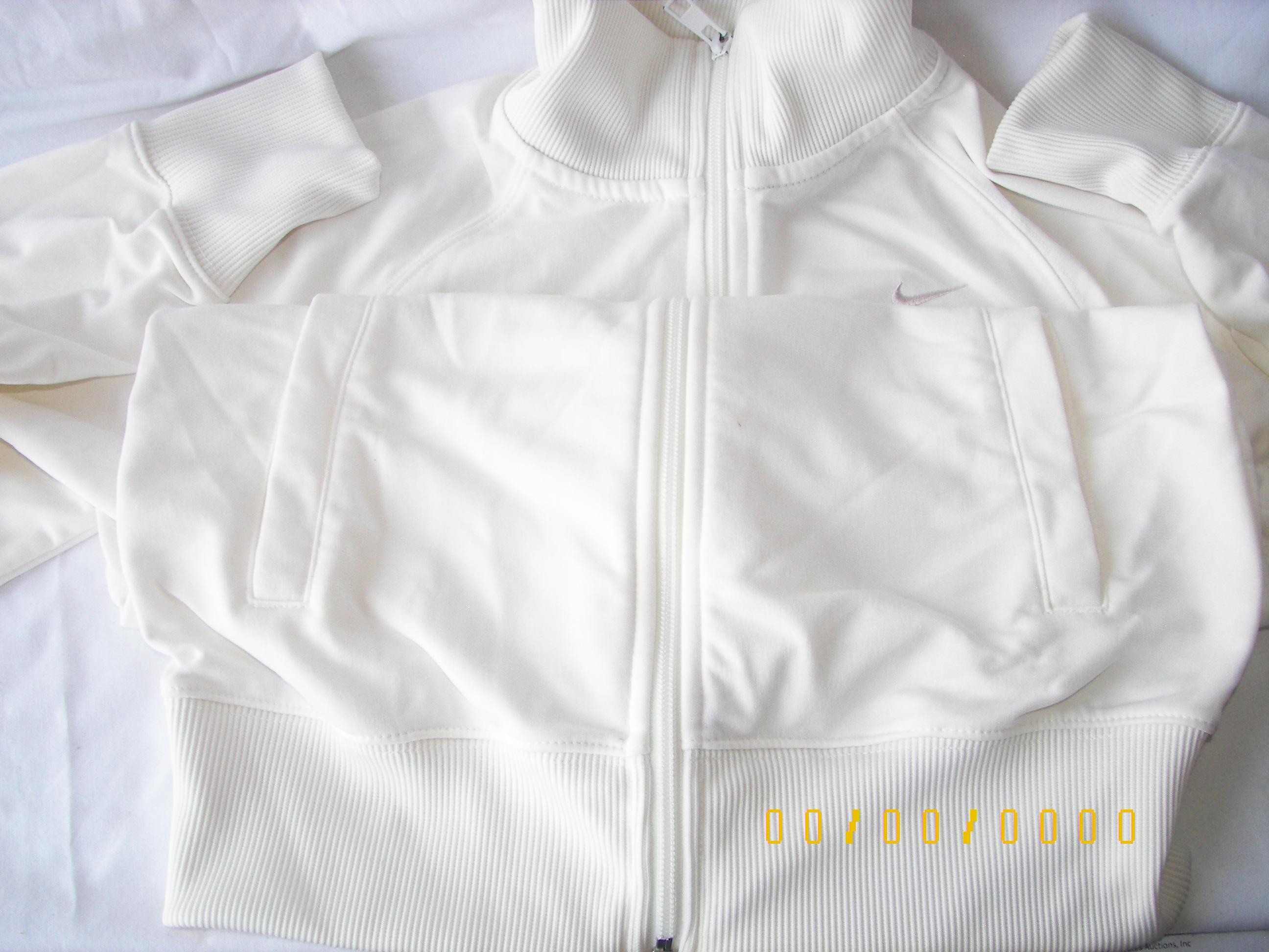 WHITE NIKE JACKET