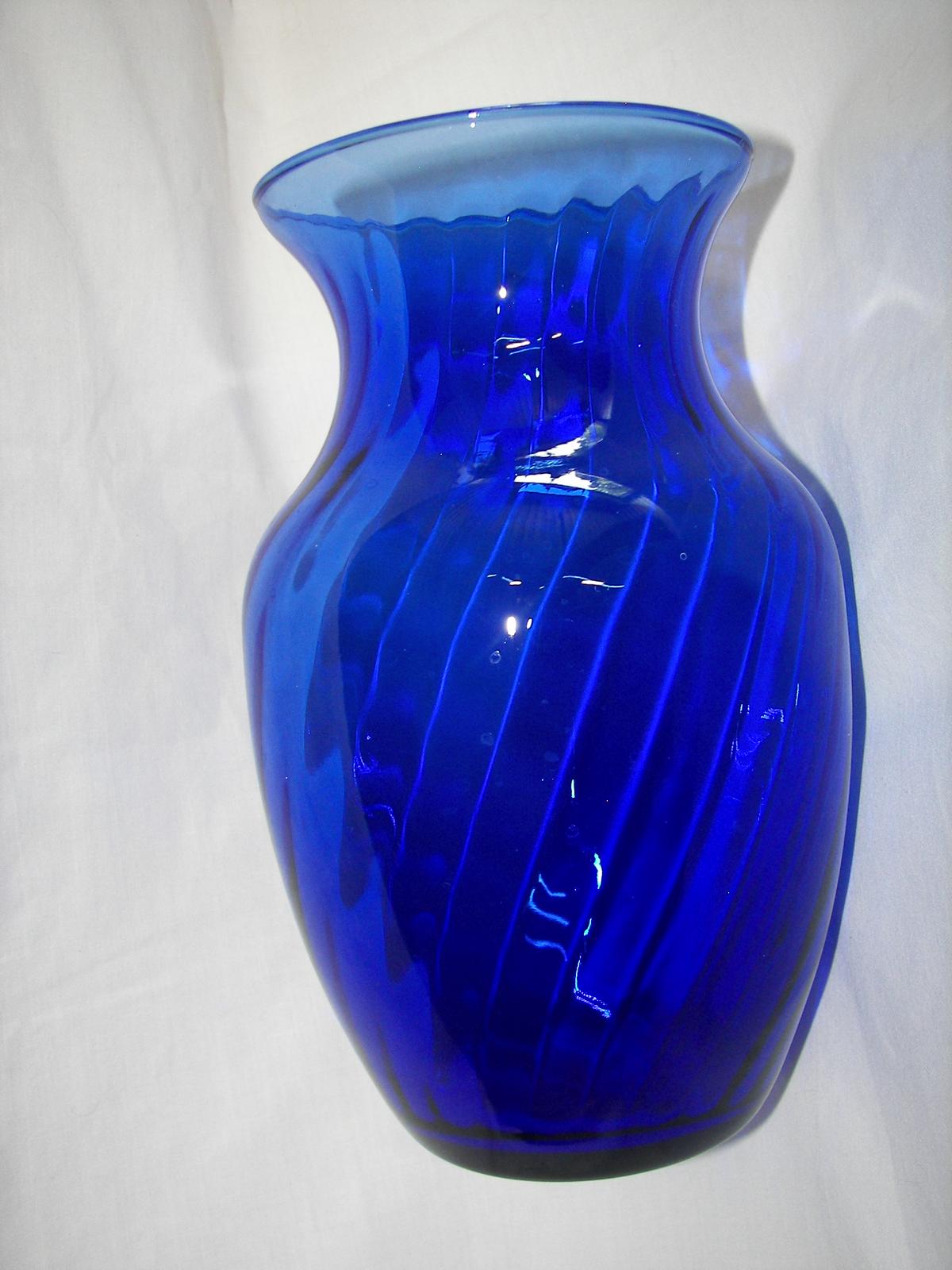 BLUE GLASS VASE #2 - SPIRAL