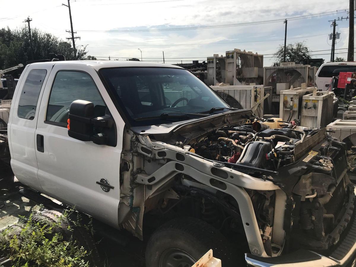 2012 Ford F-250 Super Duty Cab & Chassis